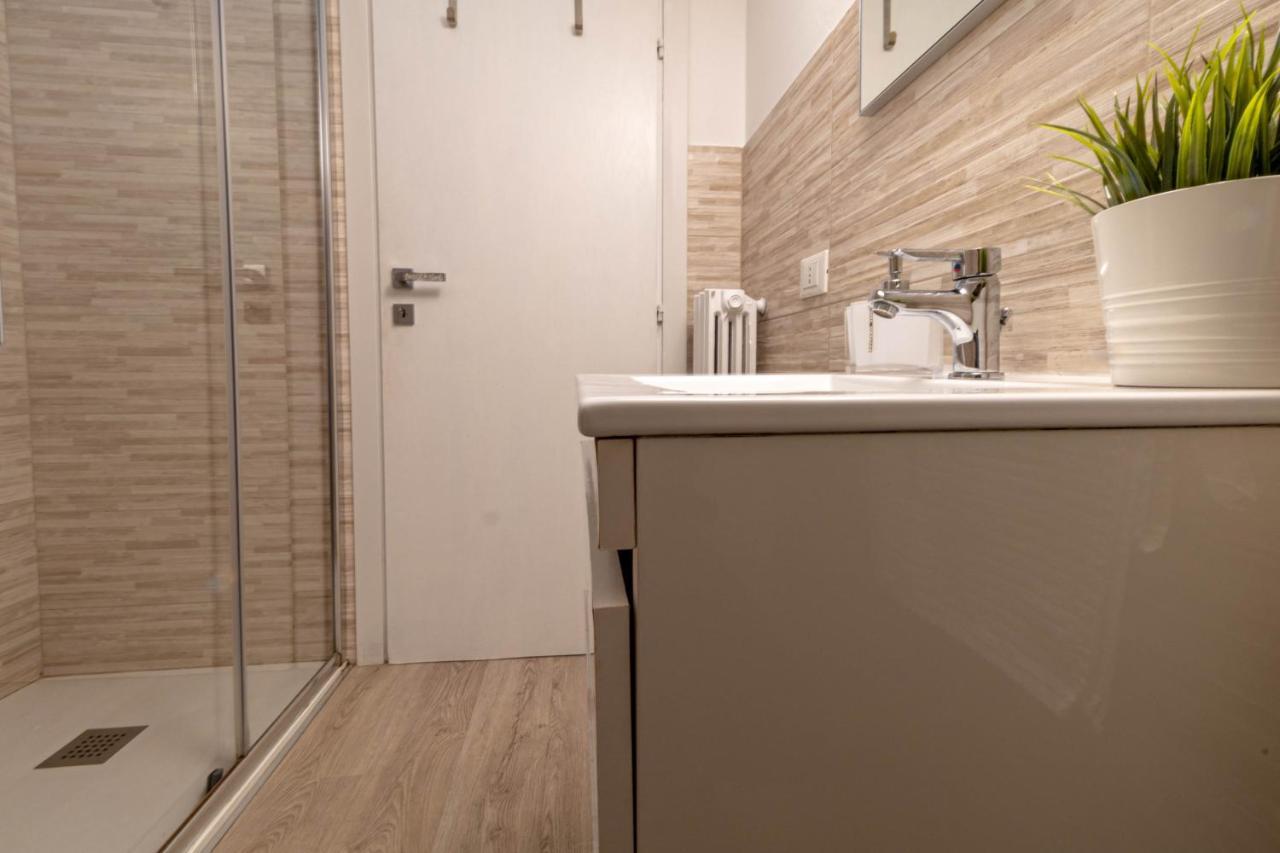 Lapiccolina Apartment Десенцано дел Гарда Екстериор снимка